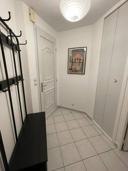 Maisonette Parking Prive Gratuit Doue-la-Fontaine Exterior photo