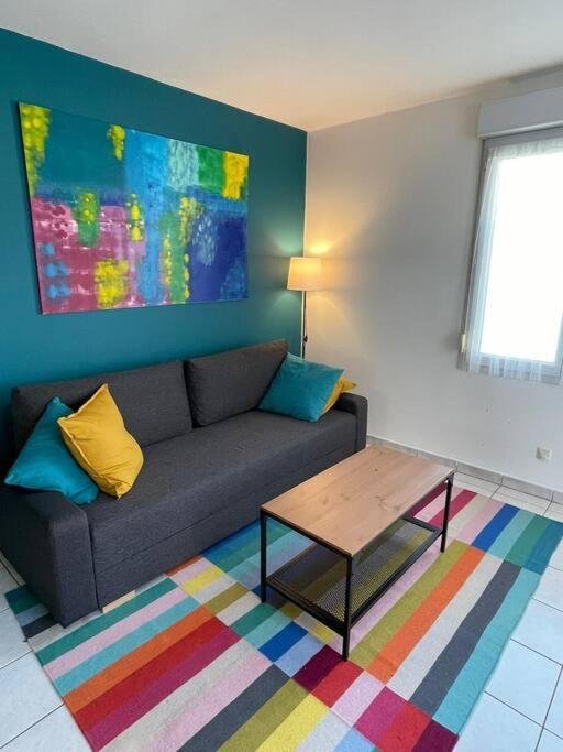 Maisonette Parking Prive Gratuit Doue-la-Fontaine Exterior photo